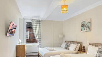 2 habitaciones, tabla de planchar con plancha y wifi gratis