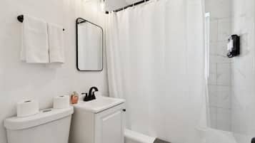 Shower, free toiletries, hair dryer, towels