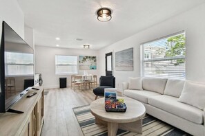 Departamento, 1 habitación, se aceptan mascotas | Área de sala de estar