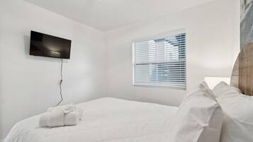 Apartamento, 1 habitación, Se admiten mascotas | Espacio para trabajar con un portátil y wifi gratis