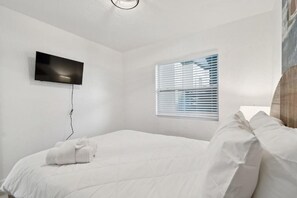 Departamento, 1 habitación, se aceptan mascotas | Espacio para trabajar con laptop y wifi gratis