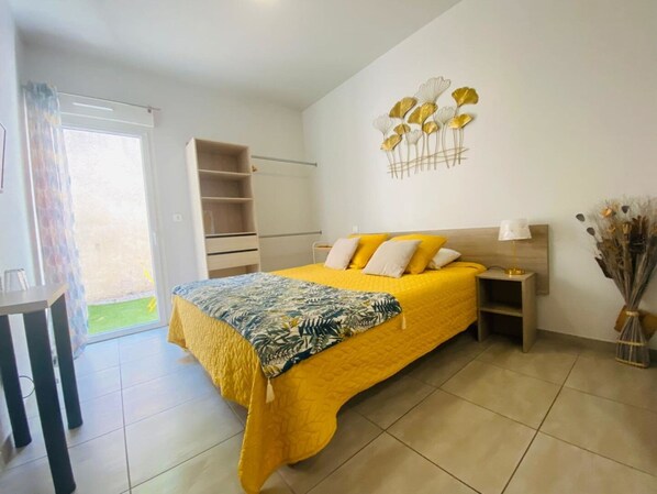 Habitación doble estándar, patio | Wifi gratis