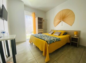 Habitación doble Confort, patio | Wifi gratis