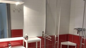 ห้องคอมฟอร์ทดับเบิล, ลานระเบียง | ห้องน้ำ