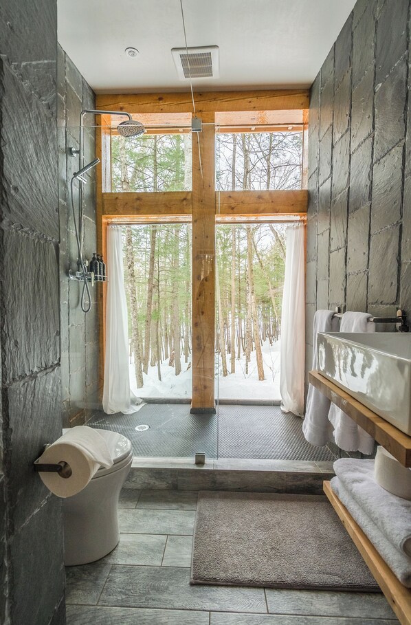 Towels, soap, shampoo, toilet paper - Forest Bathing: Off-Grid Tiny Home, Pond w/ Kayak (Jay)