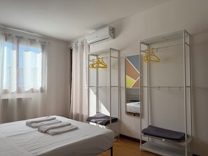 2 bedrooms, WiFi, bed sheets - 2 bedrooms+2 baths / 5 min walk to the fairgrounds (Verona)