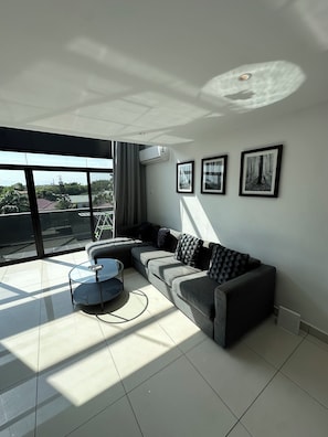 Luxury-Maisonette, 1 Schlafzimmer, Haustiere gestattet, Poolblick | Wohnbereich