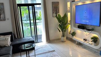 50-inch Smart TV with satellite channels, Netflix, Hulu