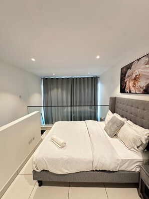 Biancheria da letto di alta qualità, materassi in memory foam