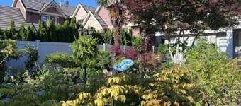 Vancouver Garden Hotel