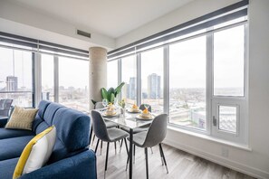 Interior - High Rise 1BR Condo w Balcony & Beautiful Views (Kitchener)