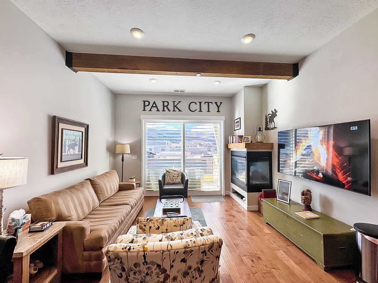 TV, fireplace, DVD player