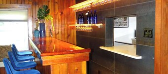 Beautiful Guest Cabin on Quiet Estate