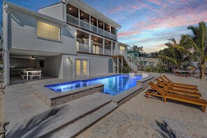 Pool - NEW! Waterfront + Sauna + Pool + Pet Friendly +Gym (Anna Maria)