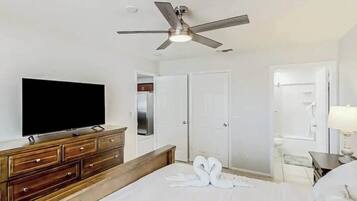 1 多间卧室、旅行婴儿床、WiFi、床单