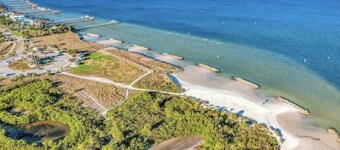Family & Pet Friendly-Sleeps 4