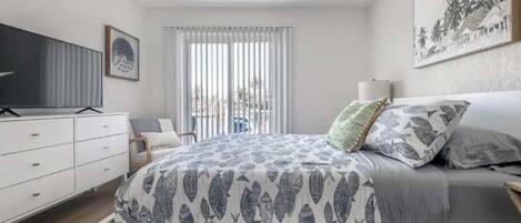 2 habitaciones, cuna de viaje, wifi y ropa de cama