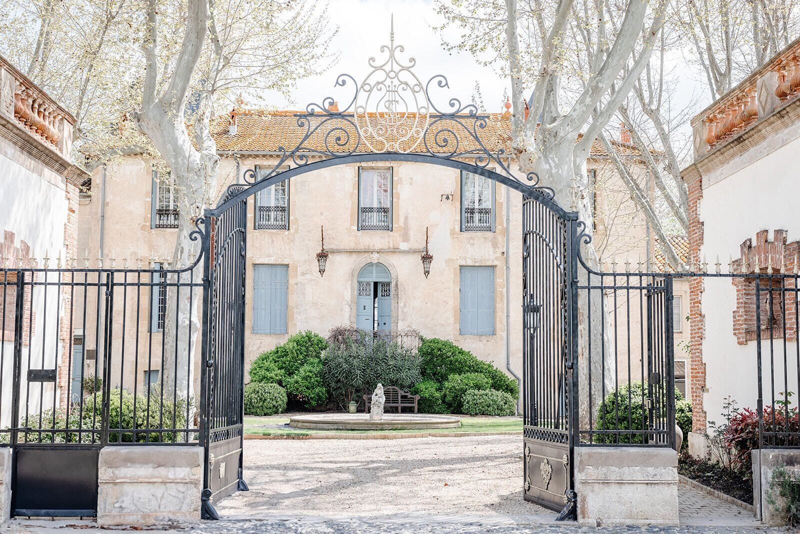 Fachada de la propiedad