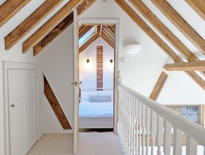 3 bedrooms, iron/ironing board, travel cot, WiFi