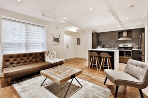 Living area - Old Montreal |Loft 2Beds| 4Guests (Montréal)