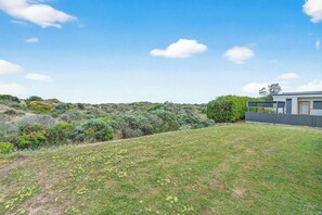 Property grounds - 5 Sir George Ritchie Ave Goolwa South (Goolwa)