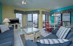 Living area - Phoenix Vi 61401 3 Bedroom Condo (Orange Beach)