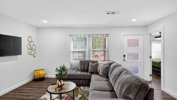 Rumah, 3 kamar tidur | Area keluarga | Smart TV dan layanan streaming