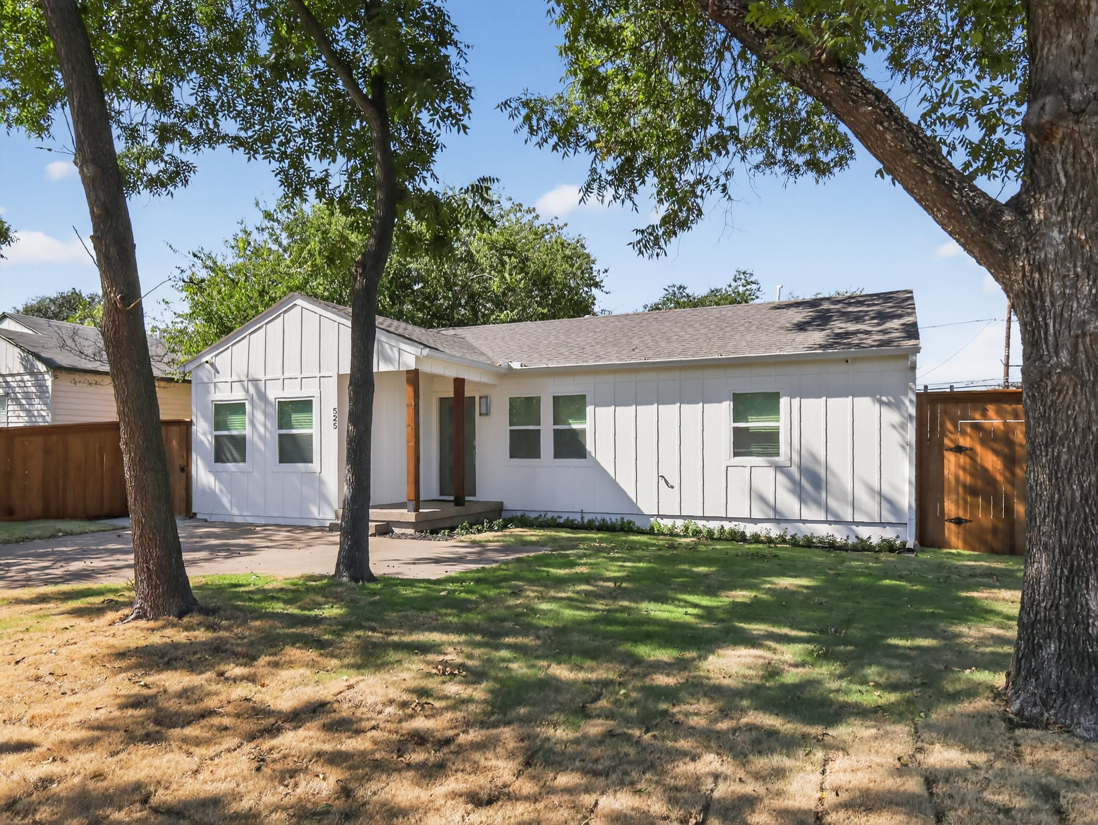 House, 3 Bedrooms | Exterior