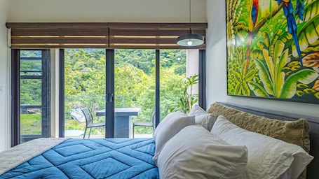 Condo, 2 Bedrooms. Parkside Plazuela - Tranquility In Boquete 2 Bedroom Condo