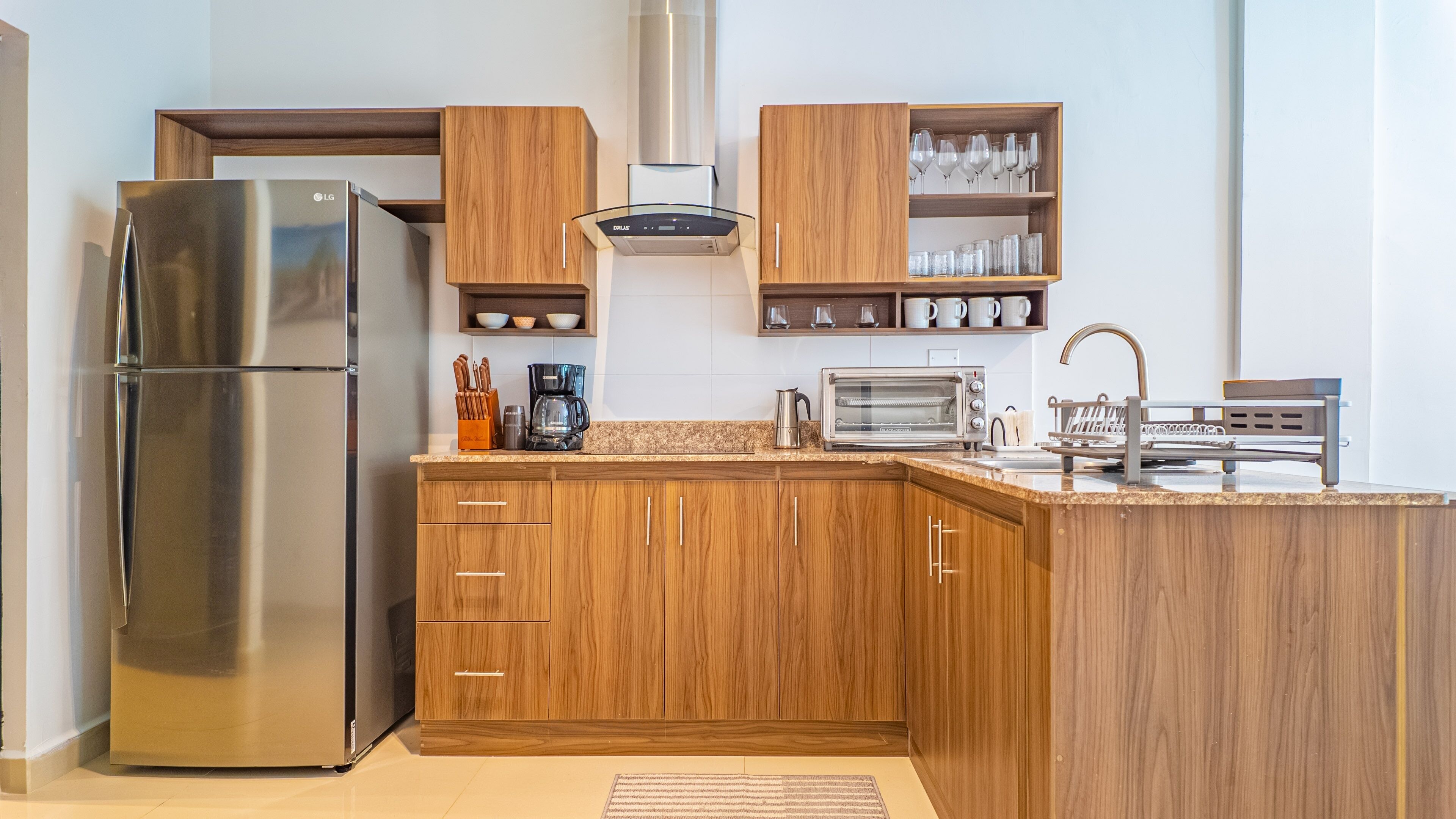 Condo, 2 habitaciones | Cocina privada | Refrigerador, horno, cafetera y tetera y tostadora 