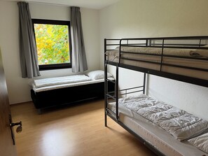 2 bedrooms