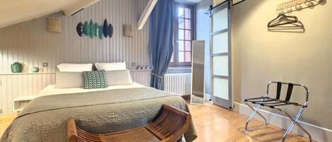 Tabla de planchar con plancha y wifi gratis