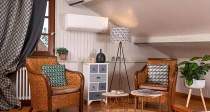 Les Glycines de Monchy