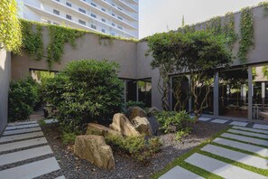 Property grounds - Elegant Studios in Katowice with Gym, Sauna & Cinema by Noclegi Renters (Katowice)