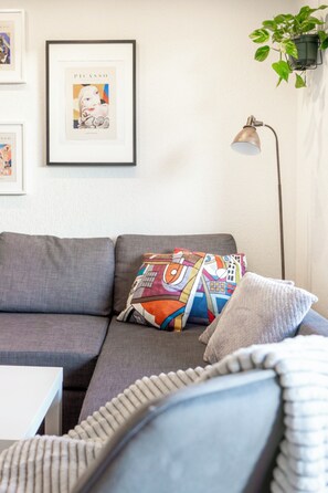 Smart TV - Special *PiCCO PiCASSO* Apartment (Basel)
