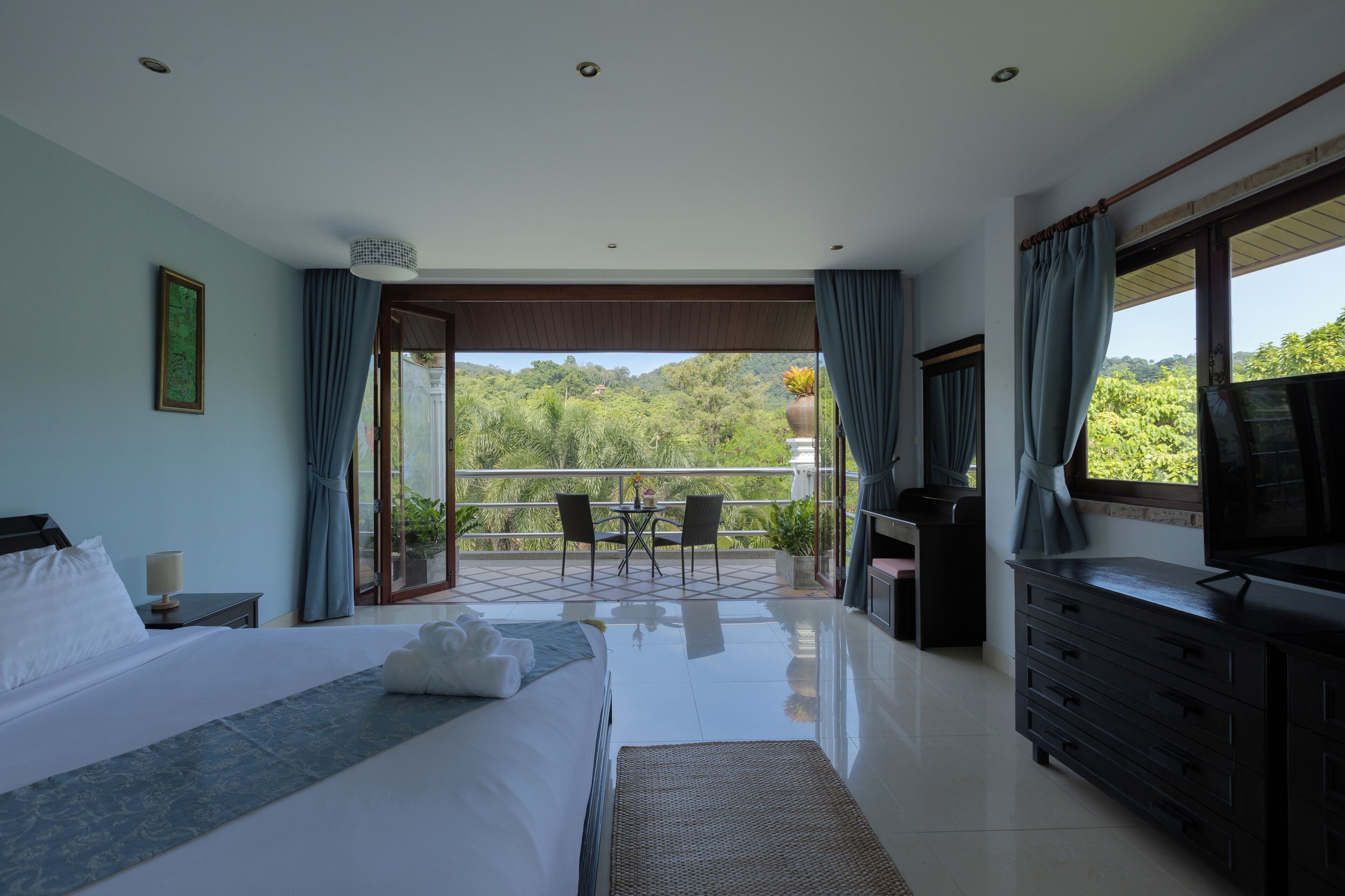 Luxury Single Room, Pool View | Free WiFi