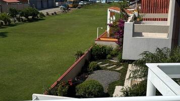 Casa Deluxe, acceso a la piscina, vistas a la playa | Vistas al mar