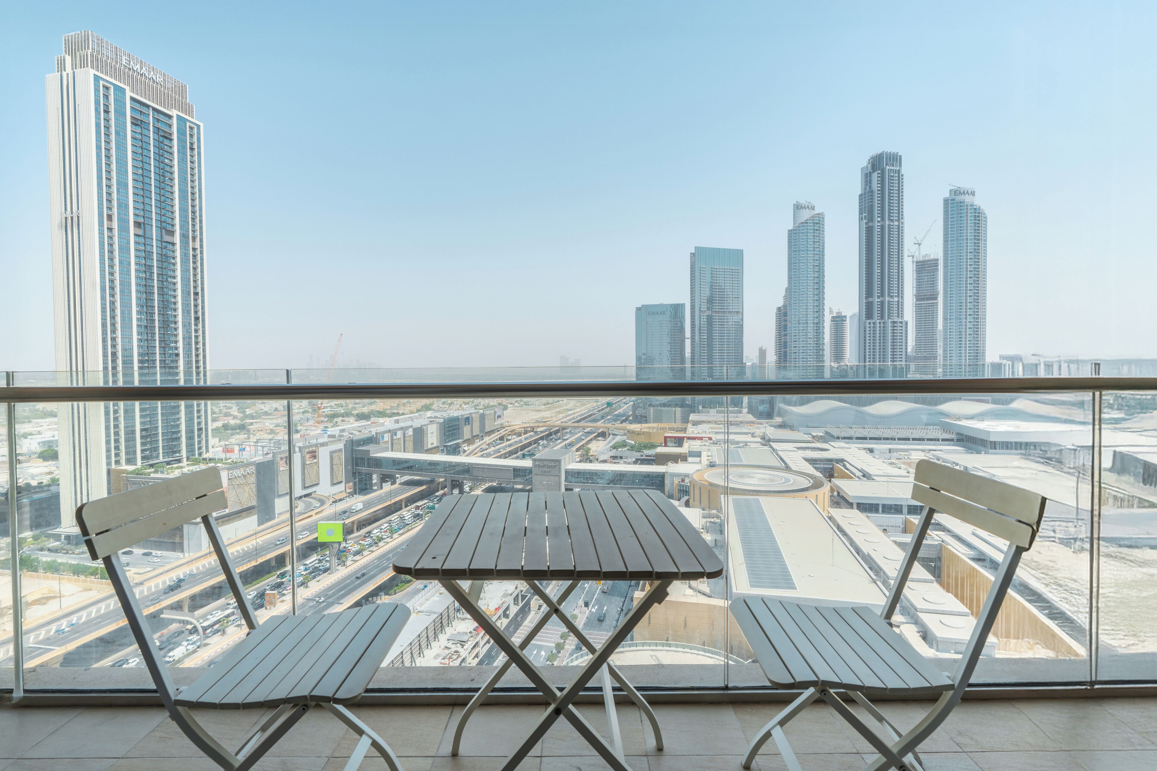 Luksusleilighet, balkong, byutsikt | Utsikt fra balkong