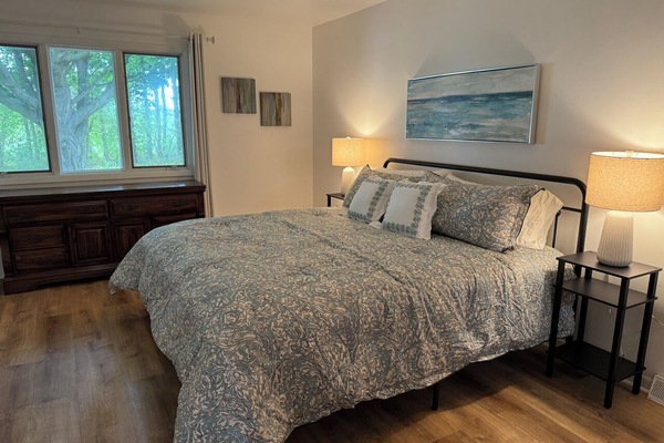 3 bedrooms, WiFi (free), bed sheets
