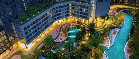 Studio, Multiple Bedrooms, Accessible, Smoking | Pool | Outdoor pool