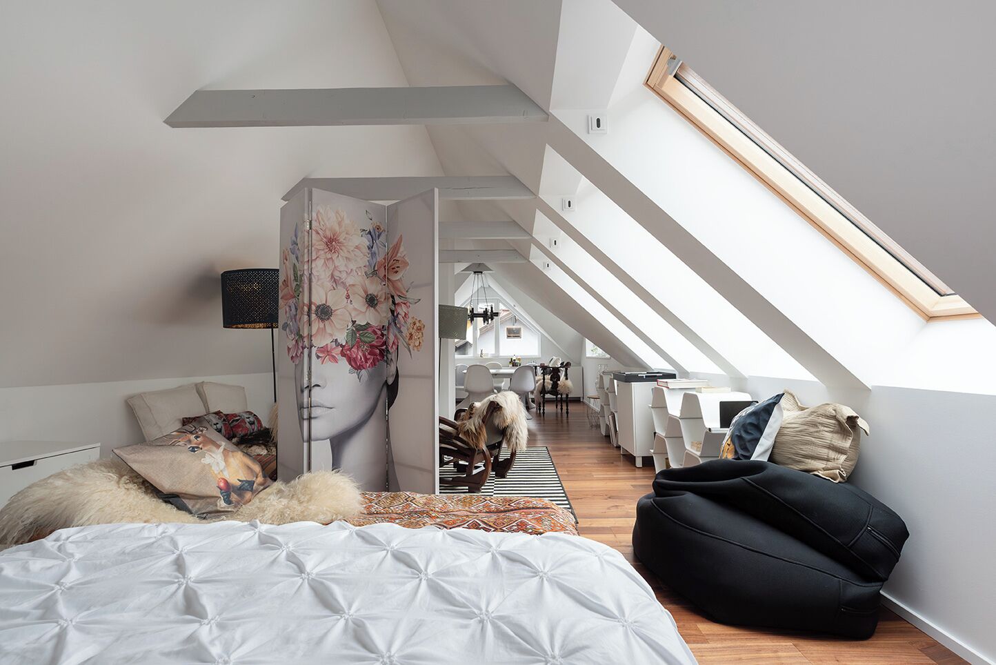 5 bedrooms, WiFi, bed sheets