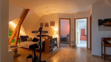 2 sovrum, strykjärn/strykbräda, wi-fi och sängkläder