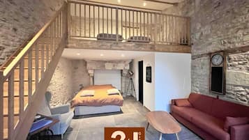 Chambre Confort, vue jardin | Literie de qualité supérieure, lit parapluie, Wi-Fi gratuit
