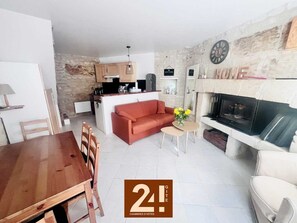 經典平房, 露台, 花園景 | 客廳