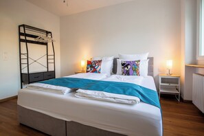 2 chambres, fer et planche Ă repasser, Wi-Fi gratuit, draps fournis