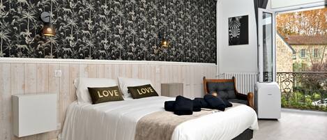 1 habitación, wifi y ropa de cama