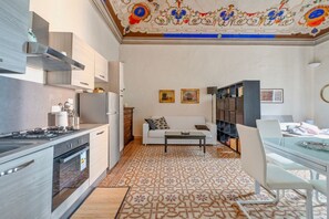 Fridge, toaster, ice maker