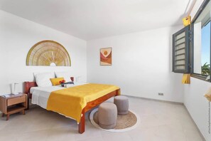 3 bedrooms, iron/ironing board, travel crib, WiFi