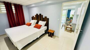2 Schlafzimmer, Bügeleisen/Bügelbrett, Reisekinderbett, WLAN
