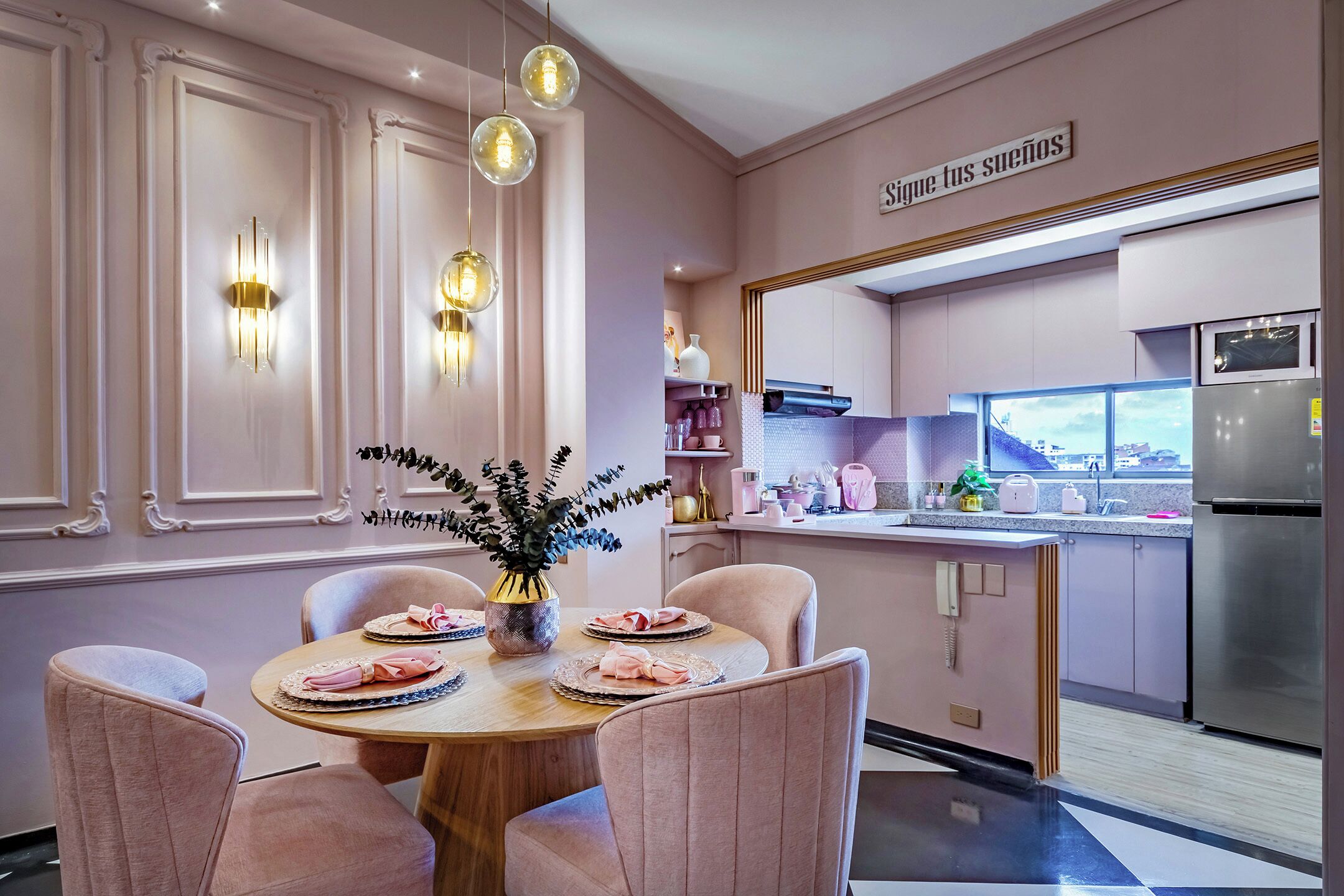 Designer apartment, city views, Pink Fantasy | Private kitchen | Coffee/tea maker, griddle, cleaning supplies